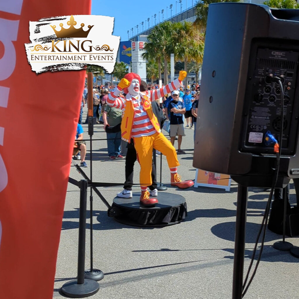 King Entertainment Evnents McDonalds Daytona 500 Ronald on the 360 photo booth  scaled